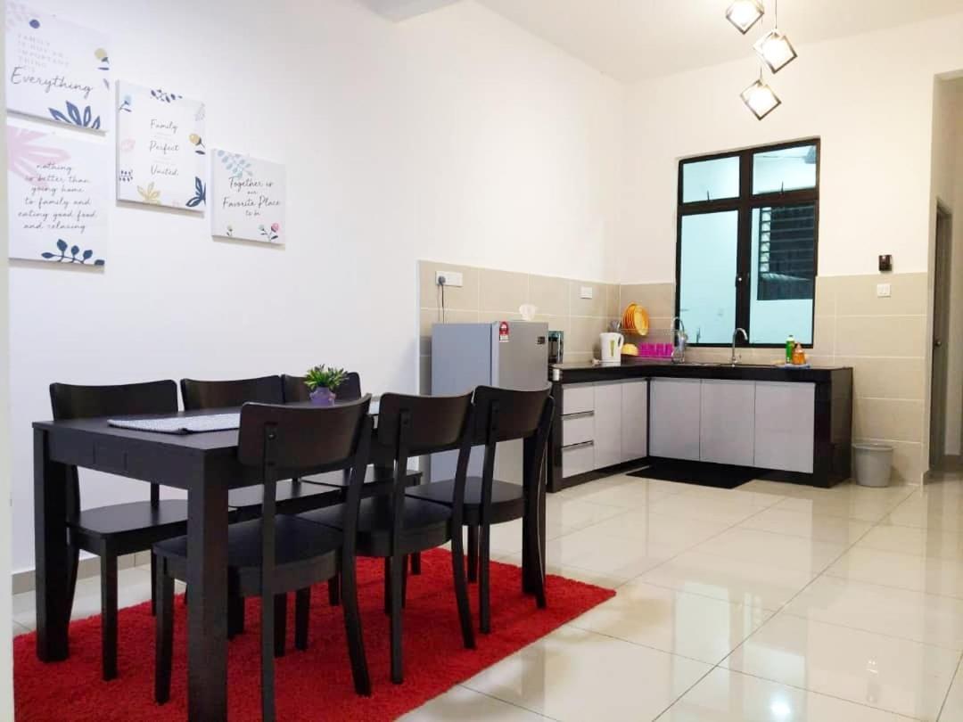 Syifa Homestay Melaka Bagian luar foto